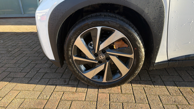 Toyota Aygo X 1.0 VVT-i Edge 5dr Petrol Hatchback